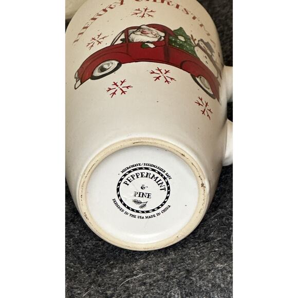 Peppermint & Pine Travel Coffee Mug With Lid! Pristine Condition! Santa Driving - Picture 6 of 7